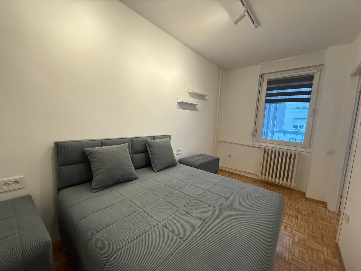Stan Prodaja Novi Sad  40 m2