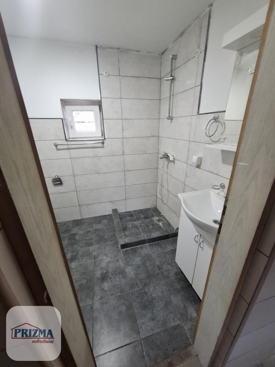 hgvafwnvvf-20260916-182143 Kuća na prodaju, Žabare, Paraćin, 72m², 53.000 €