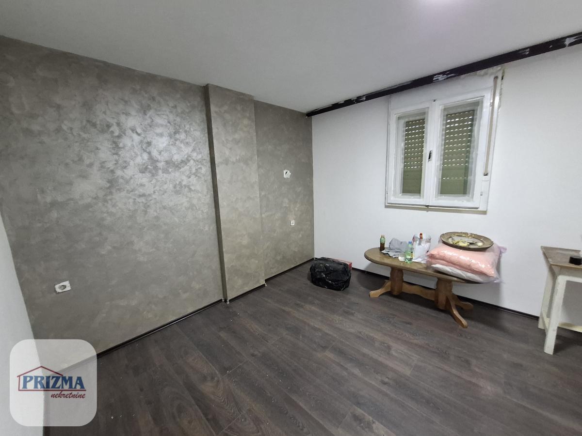 i6y2ni6a0b-20260218-105243 Kuća Prodaja Paraćin 59 m2