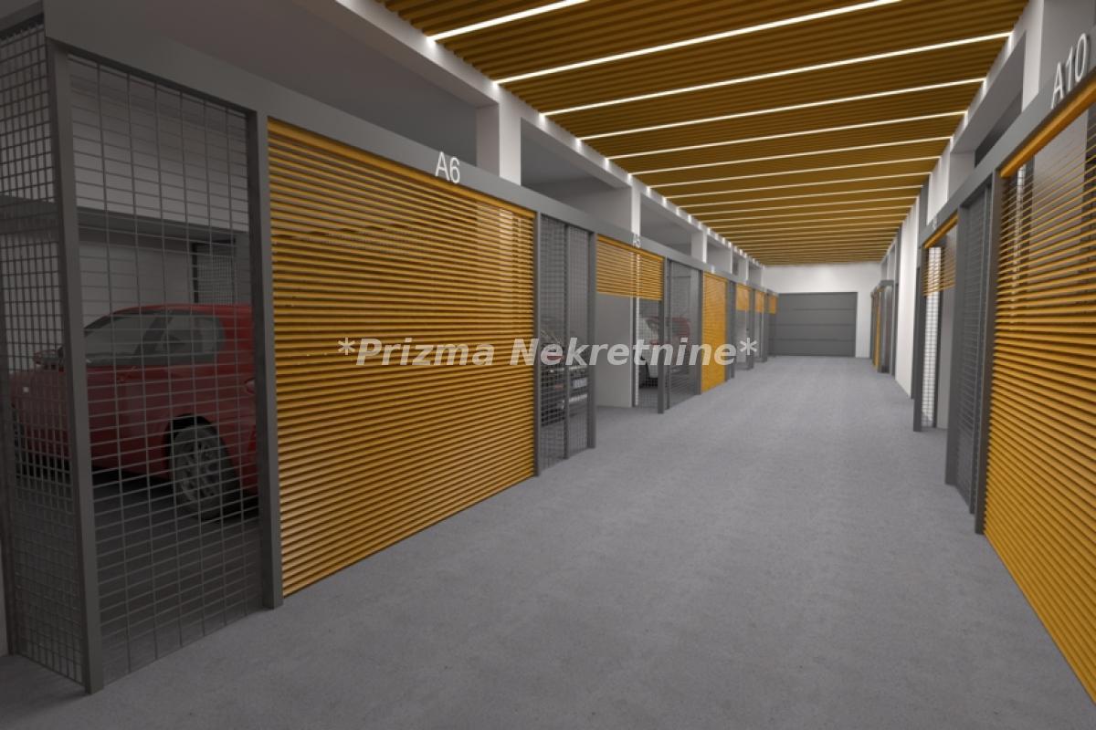 Trosoban stan na prodaju, Jagodina, 221m², 279.508 €