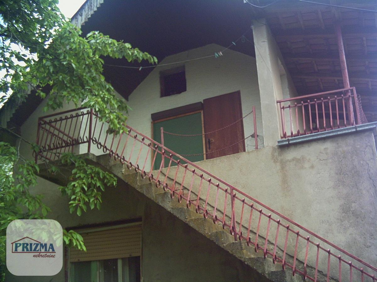 Kuća Prodaja Paraćin  120 m2