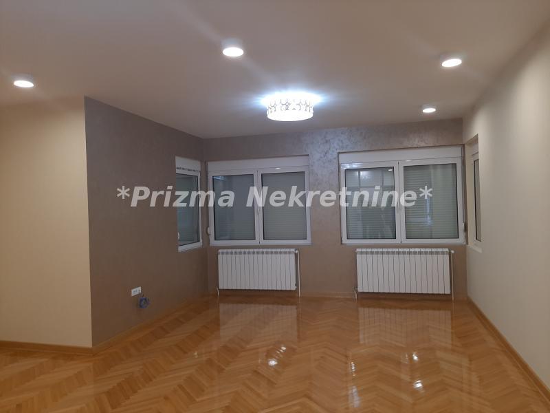 Kuća Prodaja Paraćin Kuća Prodaja Paraćin 192 m2