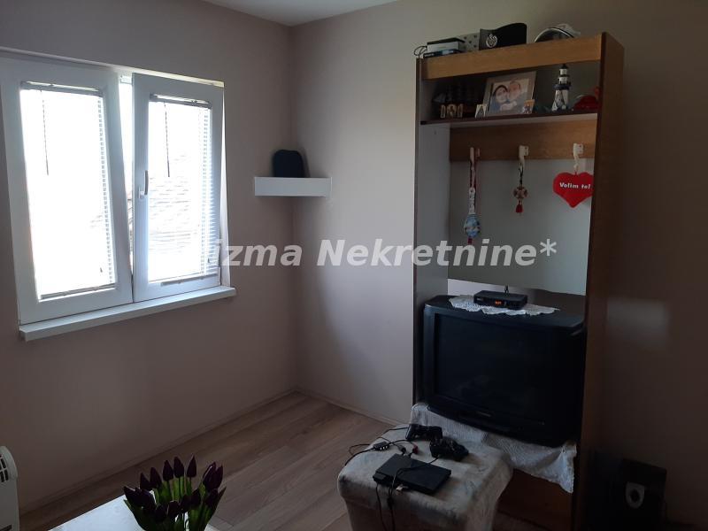 Kuća Prodaja Paraćin  200 m2