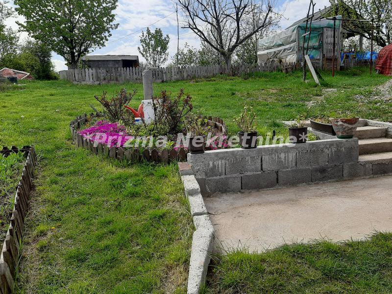 Kuća Prodaja Paraćin  200 m2