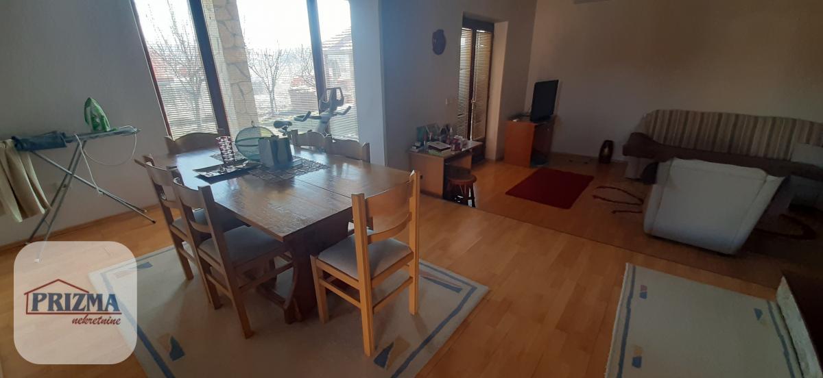 Kuća Prodaja Paraćin  177 m2