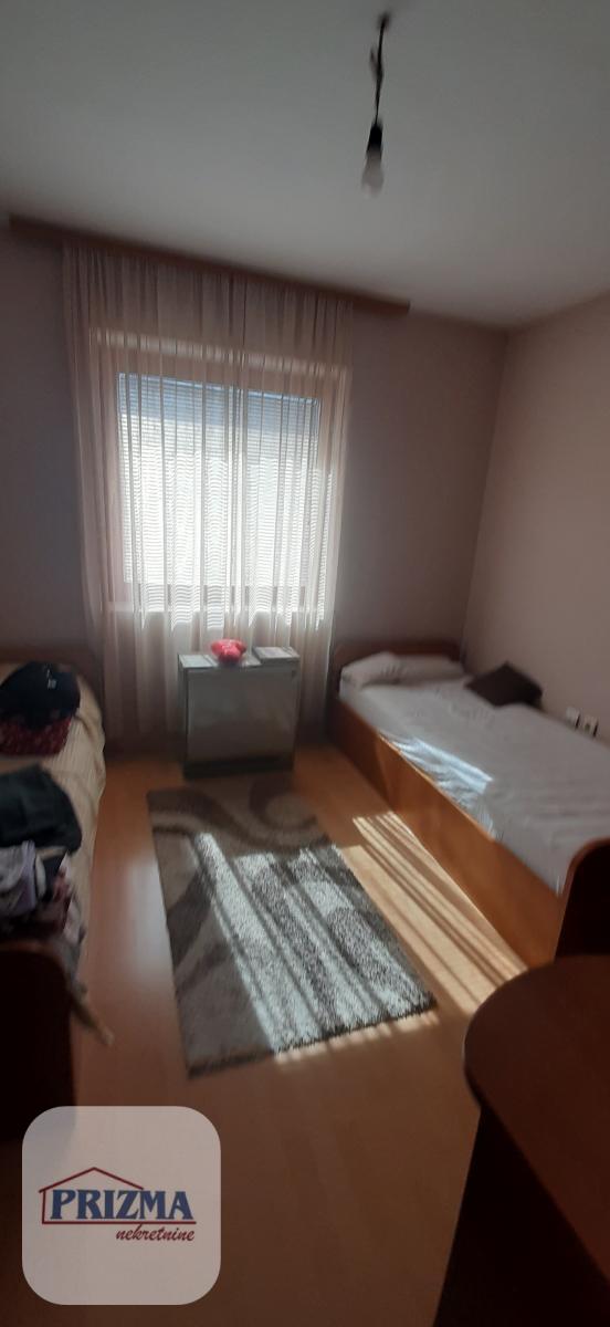 Kuća na prodaju, Gloždak, Paraćin, 177m², 130.000 €