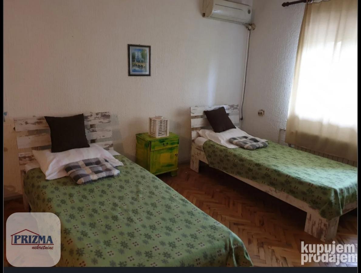 Kuća Prodaja Paraćin  600 m2