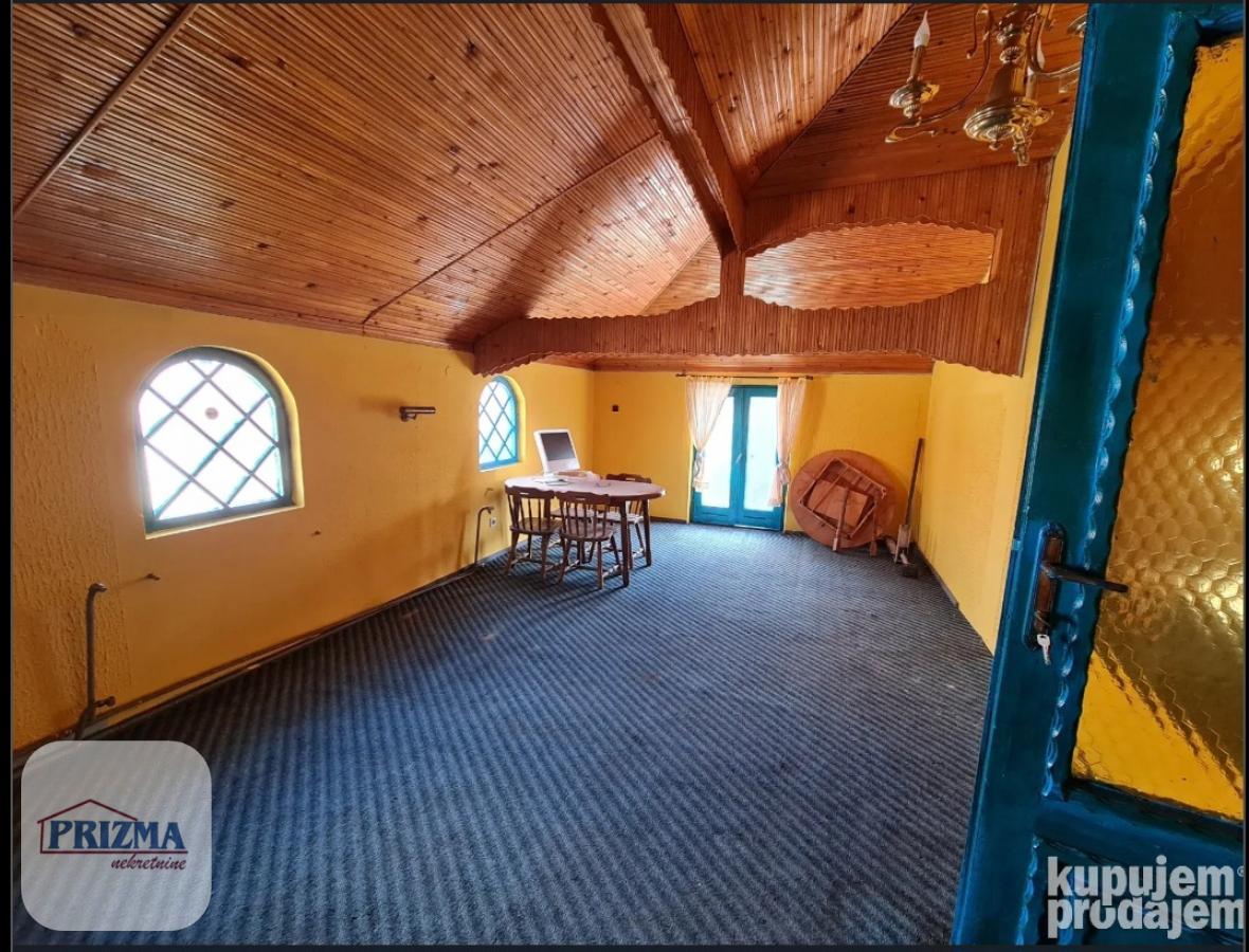 Kuća Prodaja Paraćin  600 m2