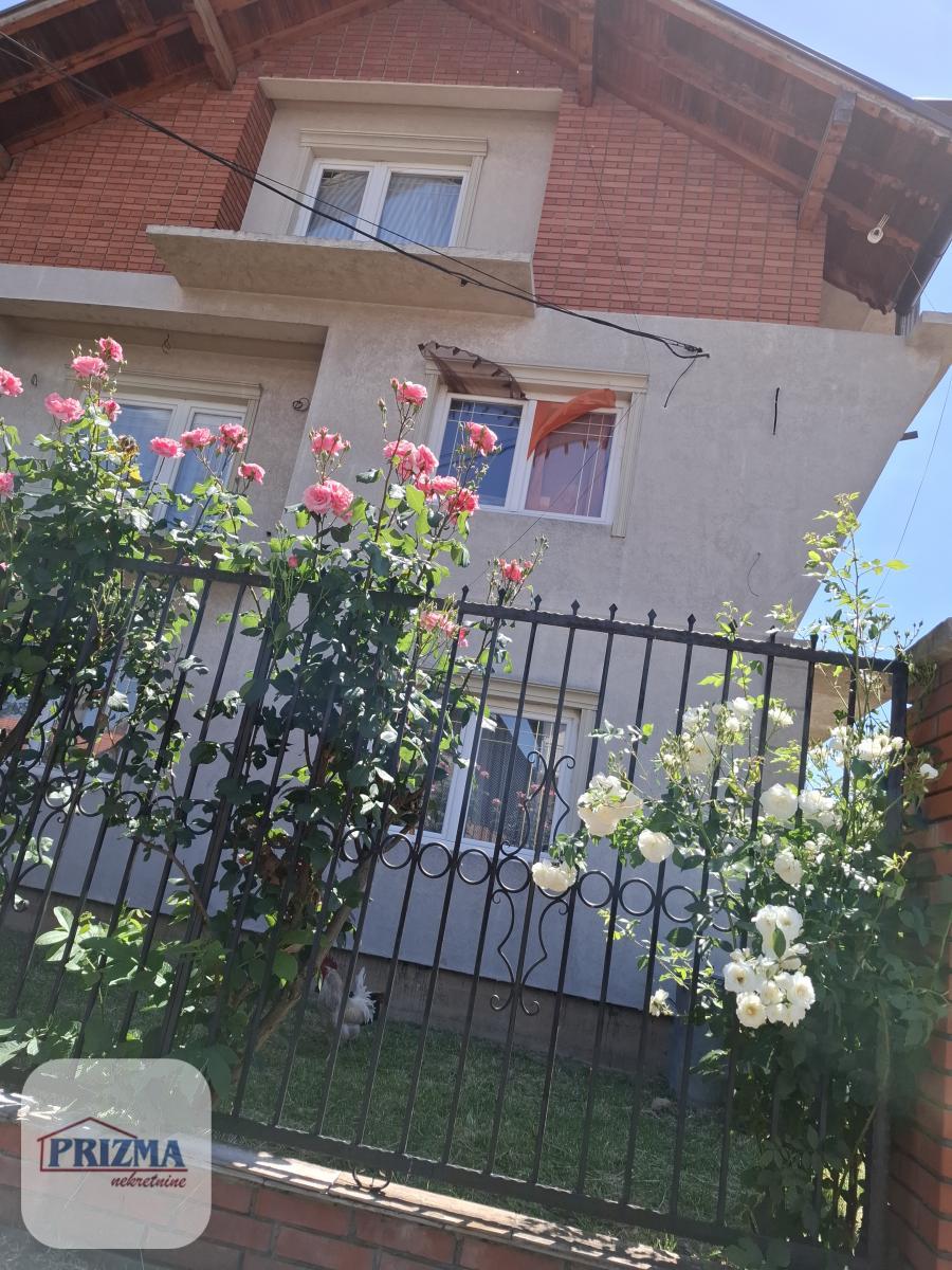 Kuća Prodaja Paraćin Kuća Prodaja Paraćin 350 m2