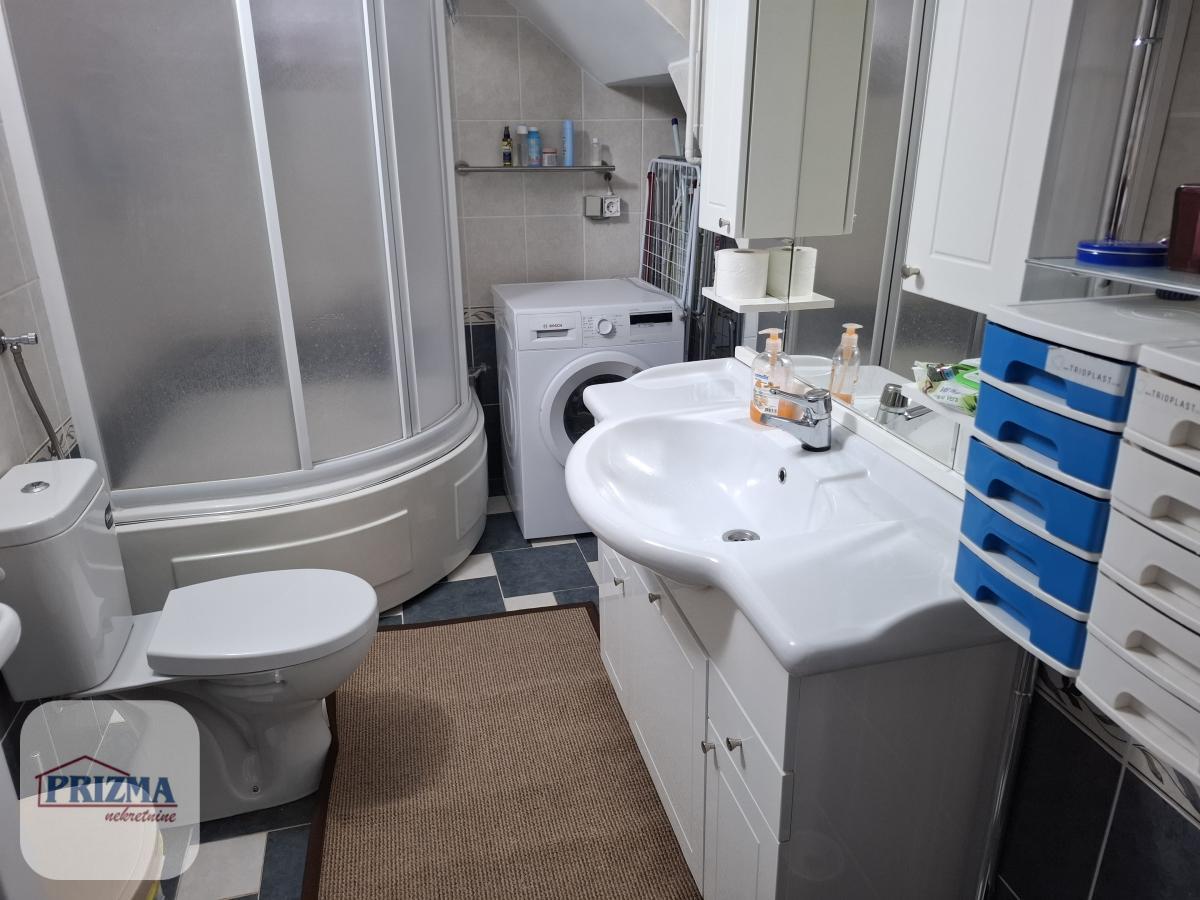 Kuća Prodaja Paraćin  222 m2