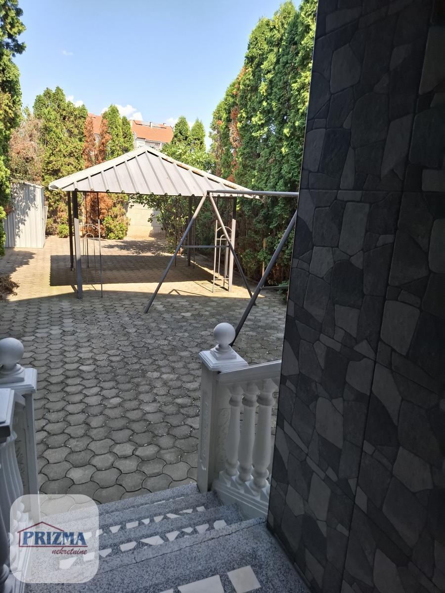 Kuća na prodaju, Novo Selo, Paraćin, 222m², 160.000 €