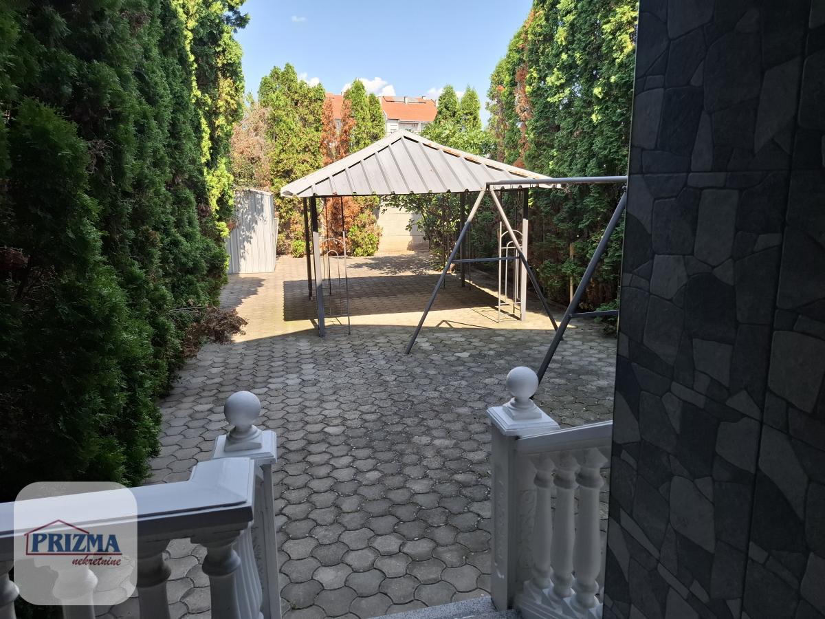 Kuća na prodaju, Novo Selo, Paraćin, 222m², 160.000 €
