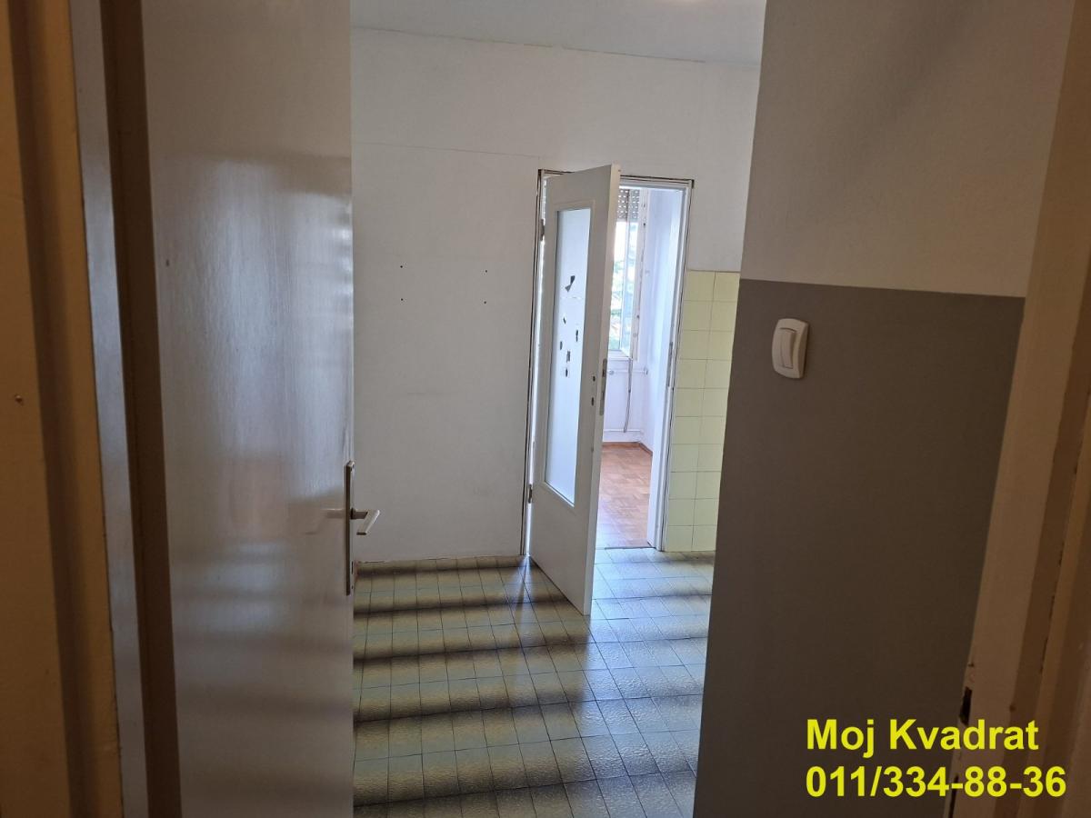 Stan Prodaja Beograd Blok 30 43 m2
