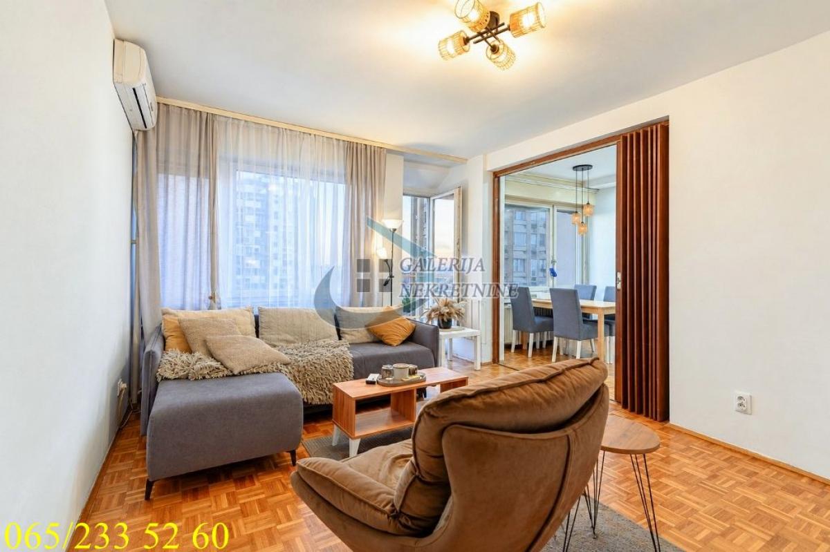 Stan Prodaja Beograd Blok 23 50 m2