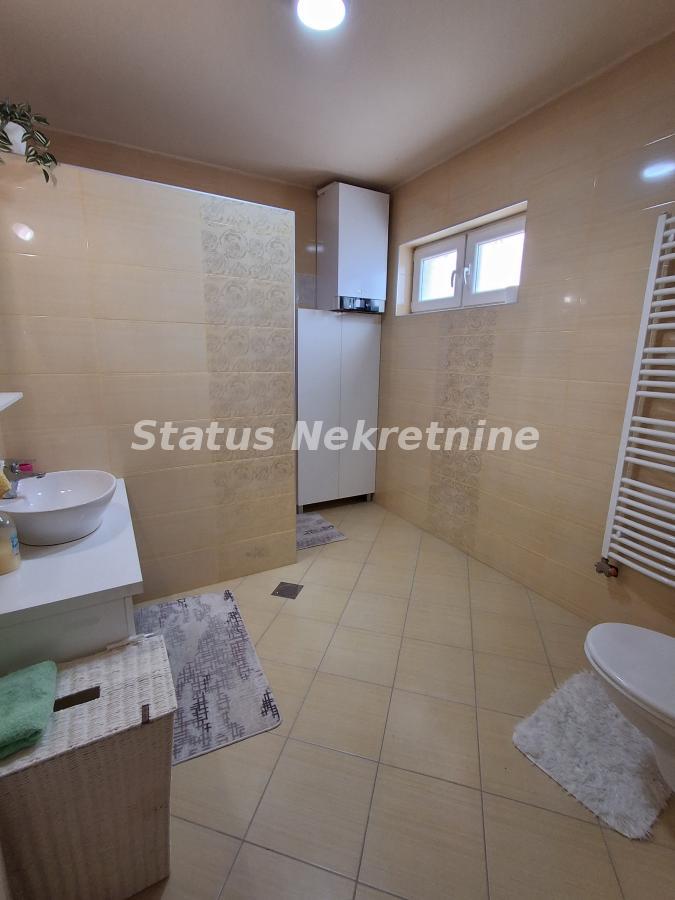 index Kuća za izdavanje, Sremska Kamenica, Novi Sad, 157m², 1.600 €/mes