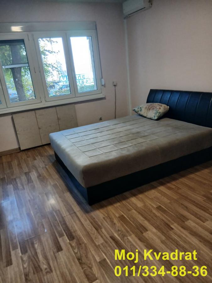 Stan Izdavanje Beograd Profesorska Kolonija 72 m2