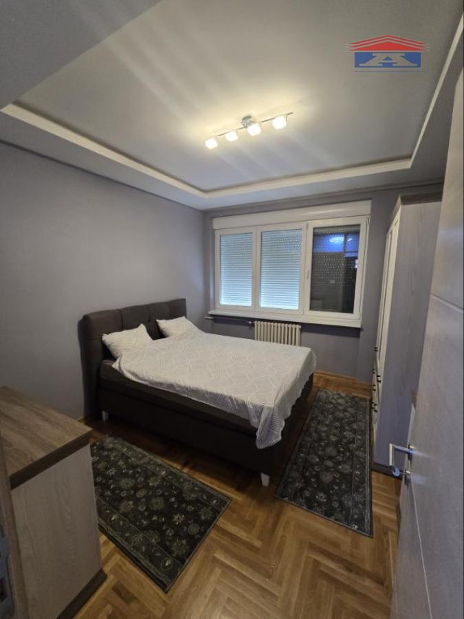 Stan Izdavanje Novi Sad Kej 64 m2