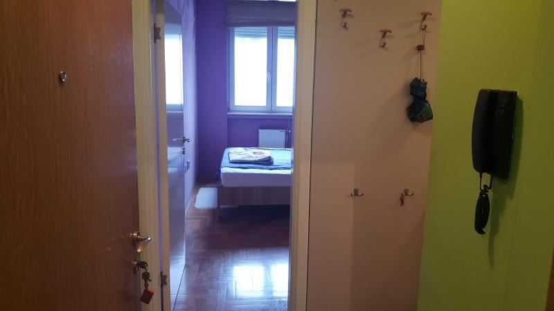 Dvosoban stan za izdavanje, Sajmište, Novi Sad, 37m², 350 €/mes