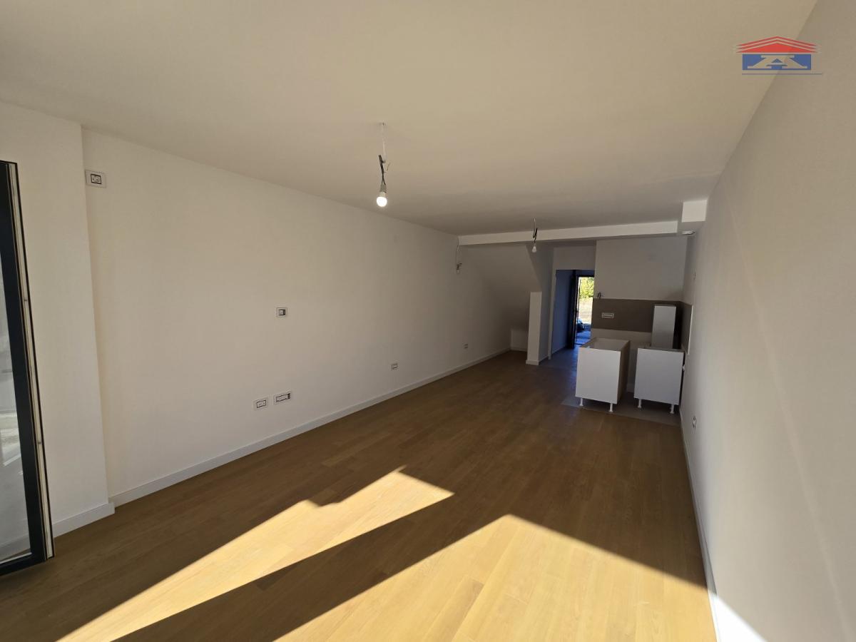 Stan Izdavanje Novi Sad  30 m2