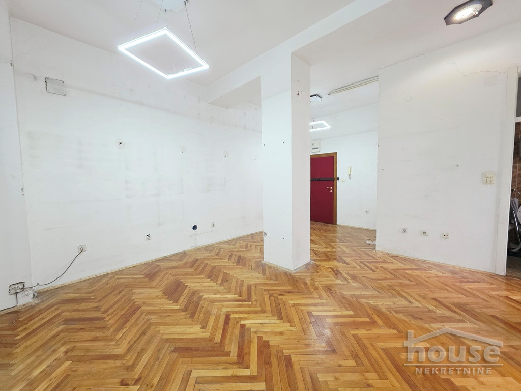 izdavanje-bulevar-9117471-ujmzz Lokal Izdavanje Novi Sad 140 m2