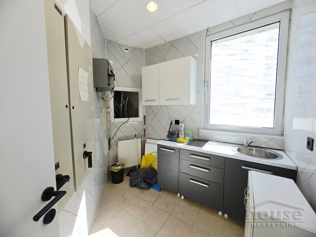 izdavanje-bulevar-9189945-su940 Lokal za izdavanje, Bulevar Oslobođenja, Novi Sad, 352m², 4.560 €/mes