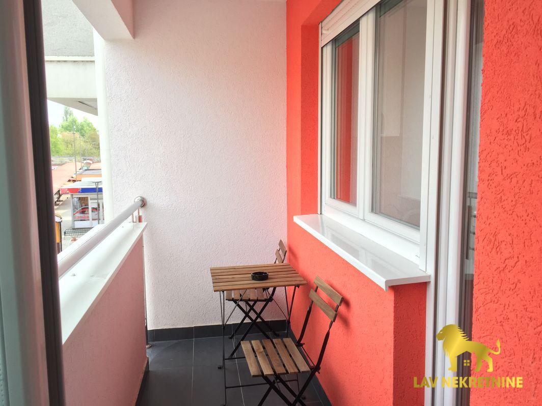 Stan Izdavanje Novi Sad  46 m2