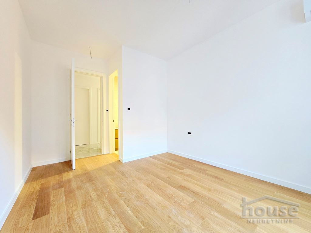 izdavanje-centar-9117347-efhia Lokal Izdavanje Novi Sad 112 m2