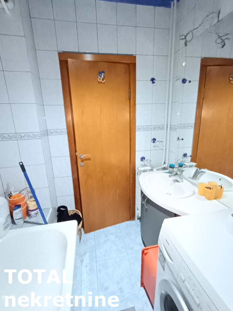 izdavanje-centar-9117598-pzhrb Dvosoban stan za izdavanje, Centar, Novi Sad, 63m², 3. sprat, 650 €/mes