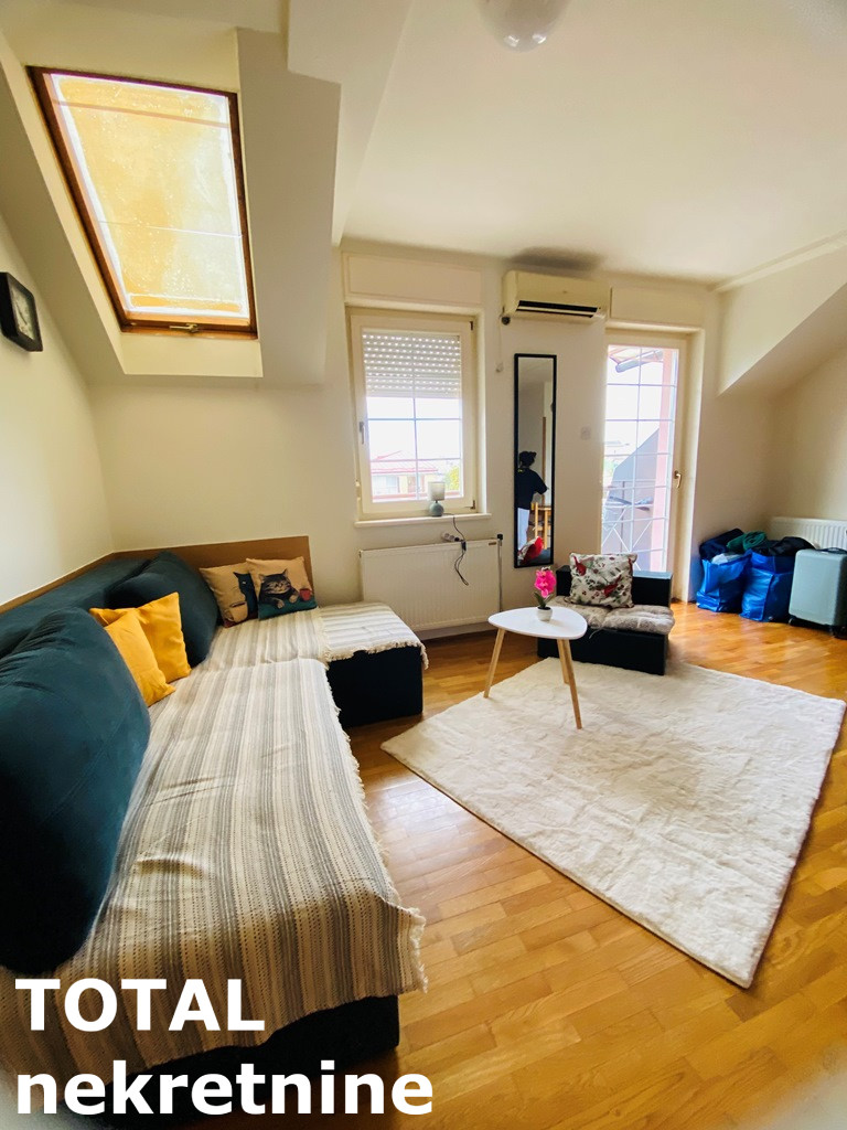 Stan Izdavanje Novi Sad  32 m2