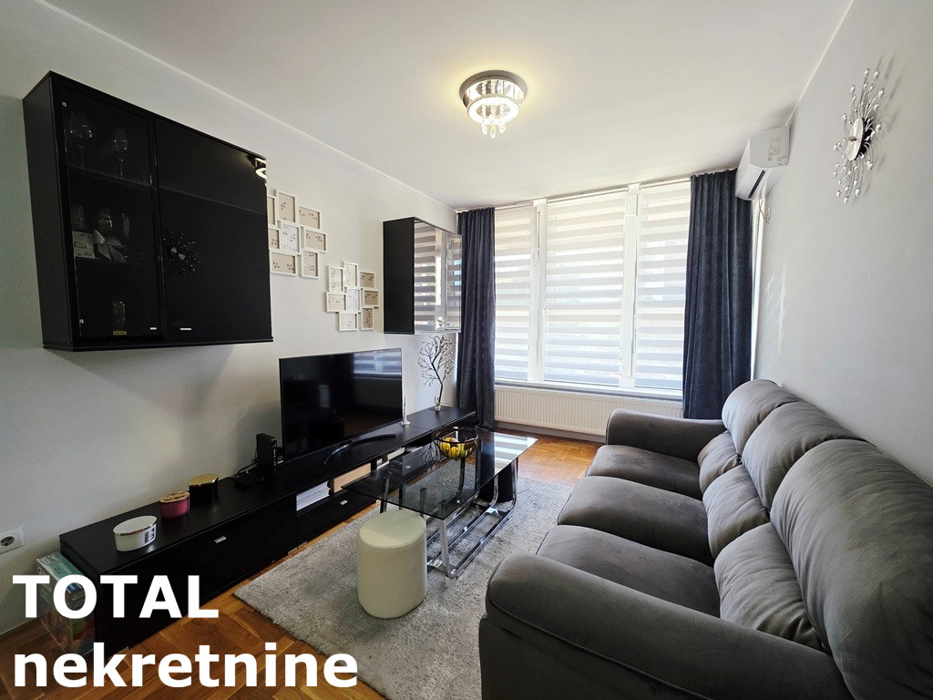 Stan Izdavanje Novi Sad  44 m2