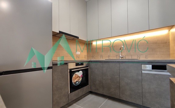 izdavanje-kej-ns-9102534-3yrjb Troiposoban stan za izdavanje, Kej, Novi Sad, 100m², 1.500 €/mes