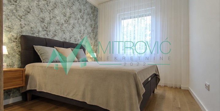 izdavanje-kej-ns-9102534-zuuai Troiposoban stan za izdavanje, Kej, Novi Sad, 100m², 1.500 €/mes