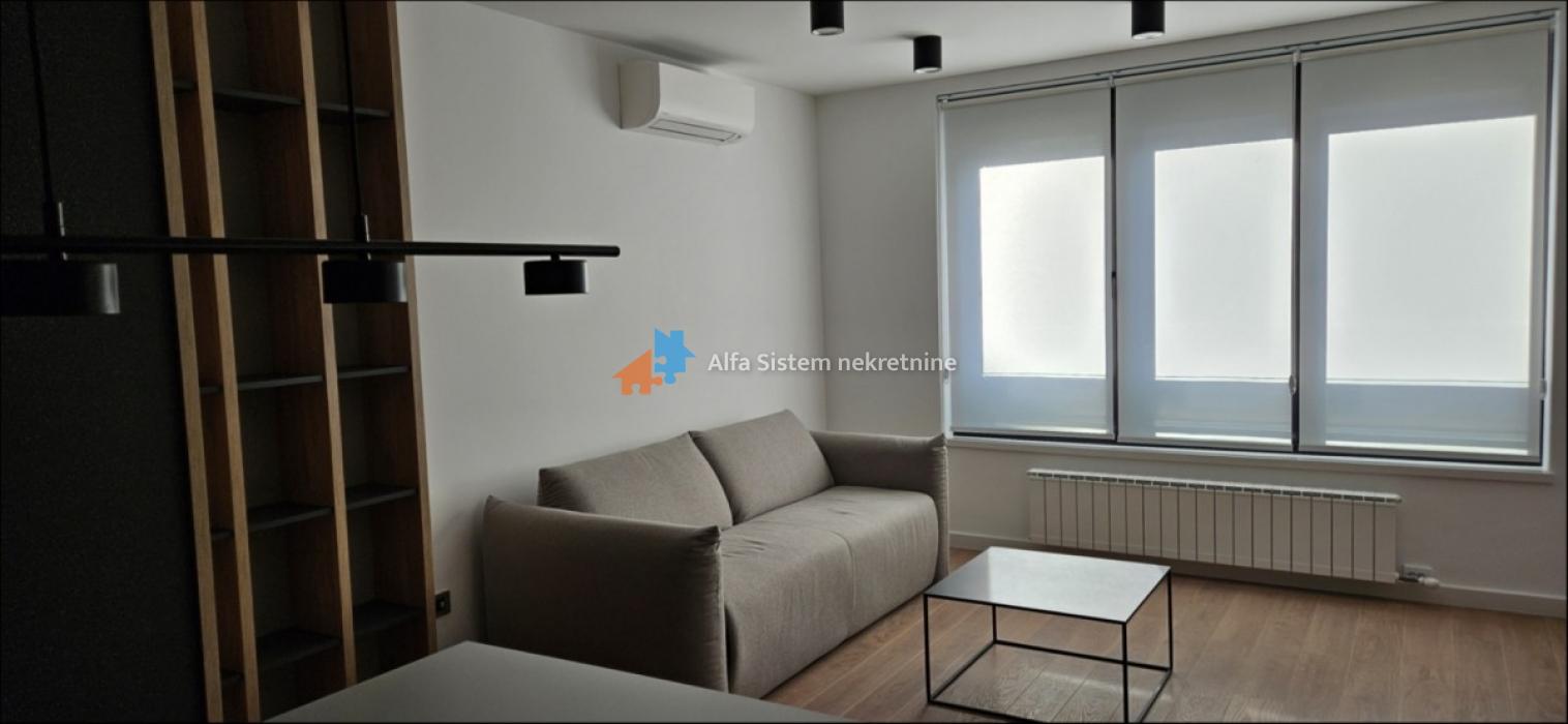 Stan Izdavanje Beograd Blok 64 53 m2