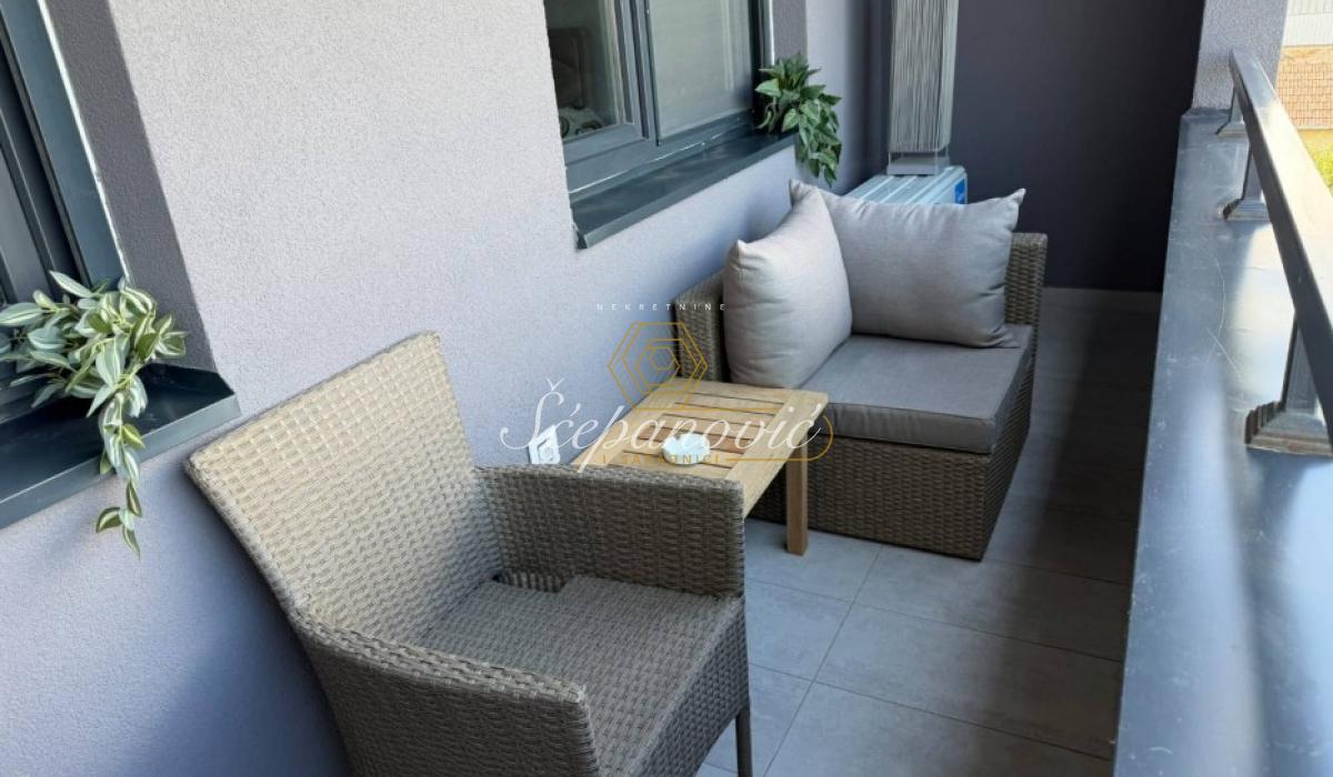 izdavanje-kuca-beograd-0ea2d6oatK Trosoban stan za izdavanje, Salajka, Novi Sad, 68m², 2. sprat, 1.100 €/mes