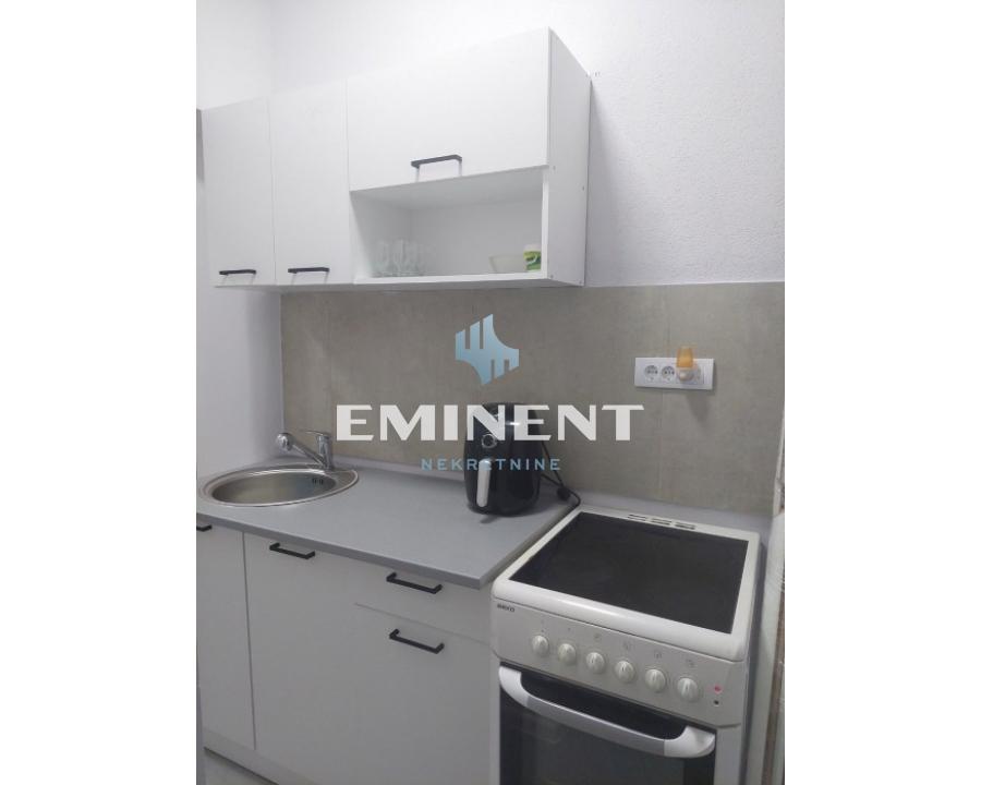 Stan Izdavanje Beograd Centar (Čukarica) 30 m2