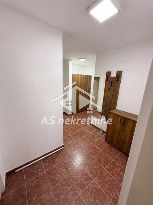 izdavanje-kuca-beograd-IjYjn1fJLi Trosoban stan za izdavanje, Mirijevo, Beograd, 60m², 500 €/mes