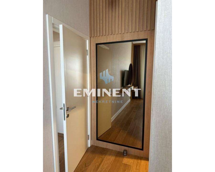 izdavanje-kuca-beograd-Oa3ixy5y8E Trosoban stan za izdavanje, Beograd na Vodi, Beograd, 80m², 2.700 €/mes