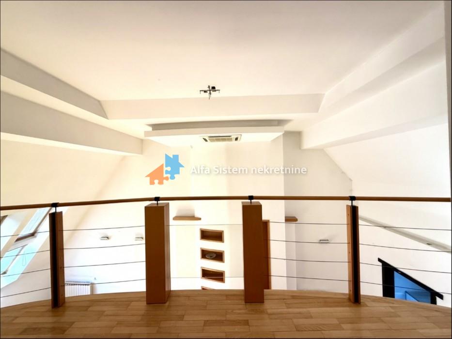 Višesoban stan na prodaju, Kalenić Pijaca, Beograd, 208m², 620.000 €
