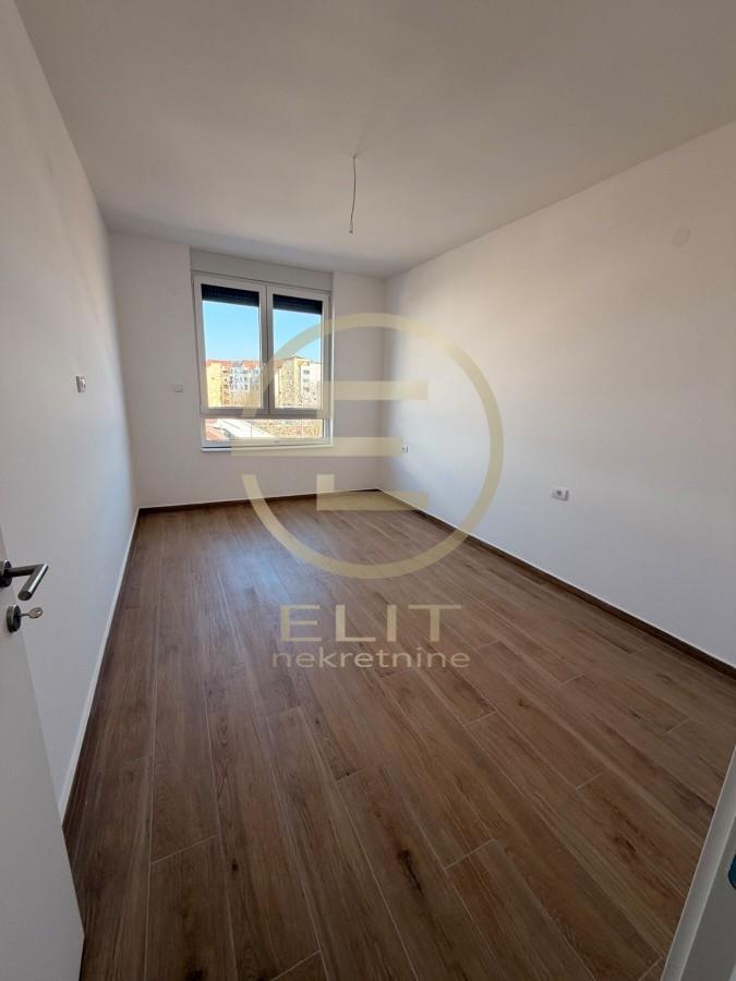 Stan Prodaja Novi Sad  65 m2