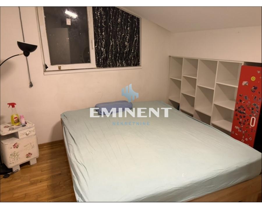 Stan Izdavanje Beograd Stan Izdavanje Beograd Karaburma 90 m2