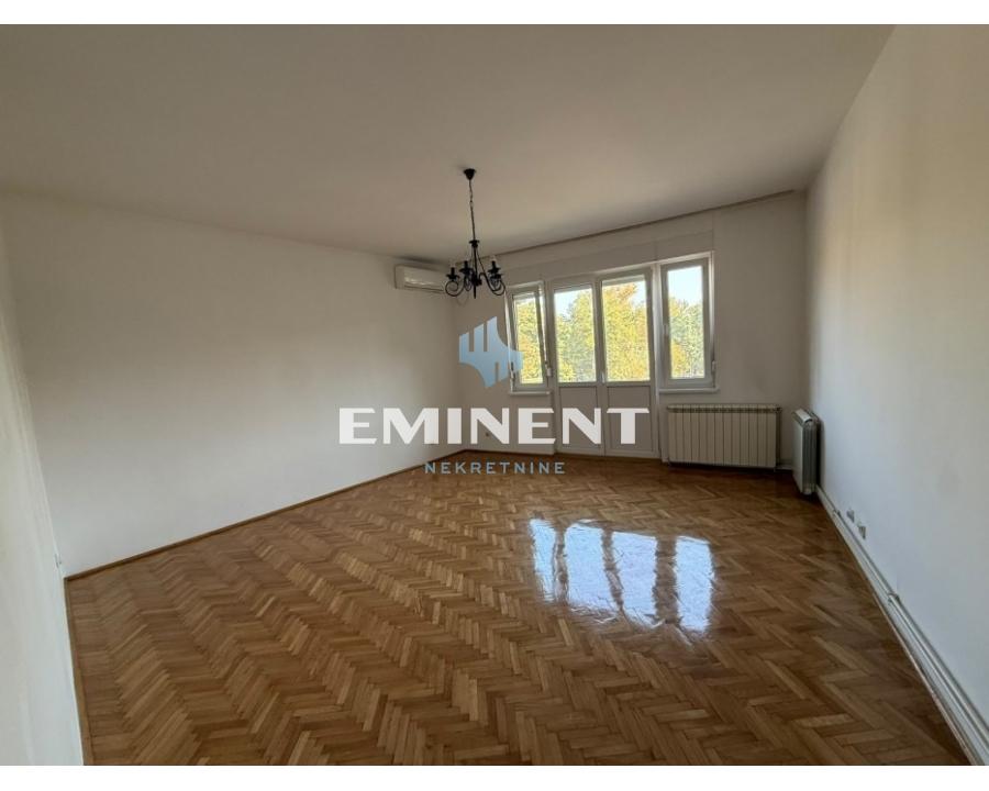 Stan Izdavanje Beograd Stan Izdavanje Beograd Pravni Fakultet - Vračar 80 m2