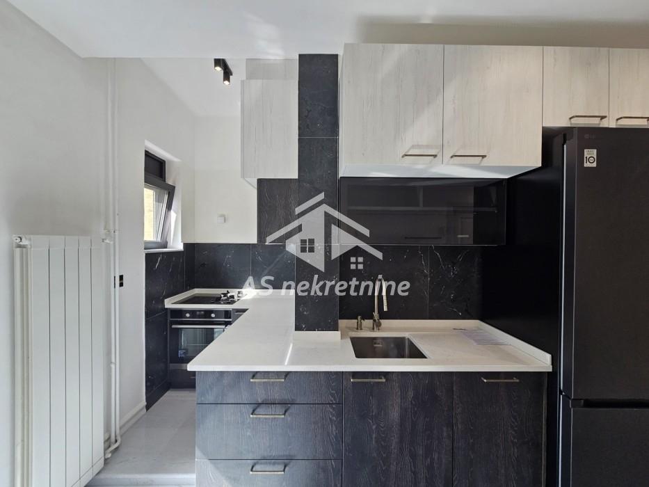 Jednosoban stan za izdavanje, Balkanska, Beograd, 50m², 1.000 €/mes