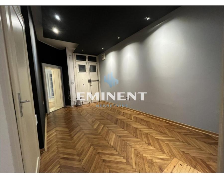 izdavanje-nekretnina-95APKHLDvI Trosoban stan za izdavanje, Centar, Beograd, 80m², 1.800 €/mes
