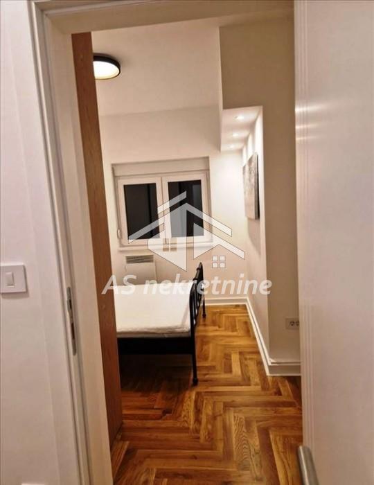 Stan Izdavanje Beograd Francuska 40 m2