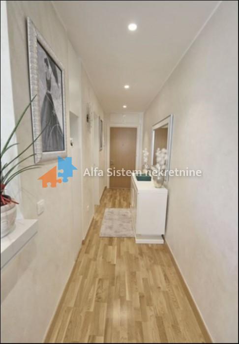 izdavanje-nekretnina-blQ7uu3RBI Četvorosoban stan za izdavanje, Beograd na Vodi, Beograd, 90m², 2.200 €/mes
