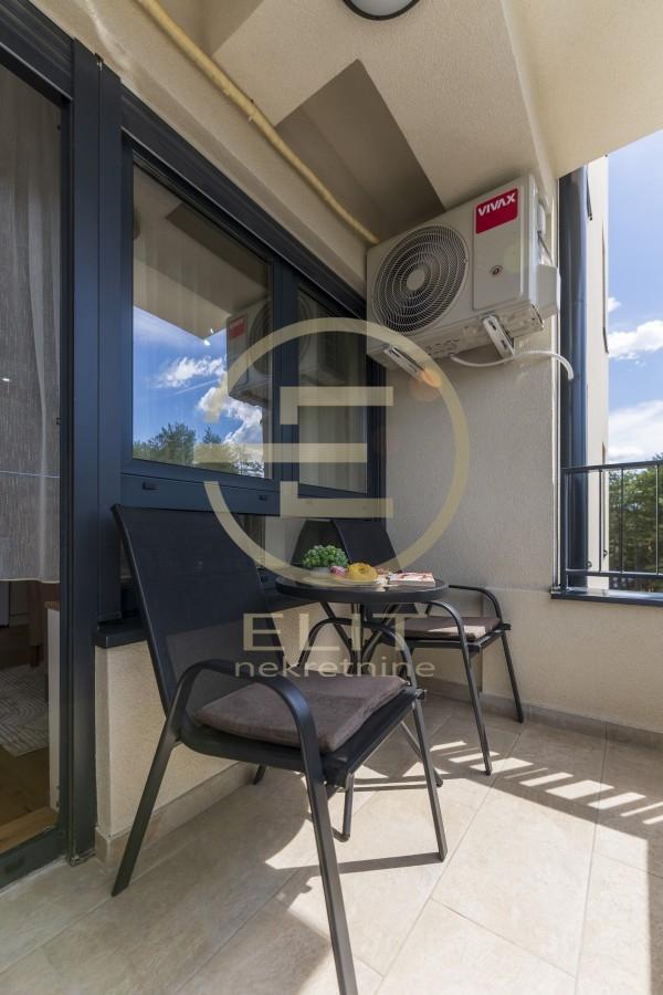 izdavanje-nekretnina-iszDGI9j8j Dvosoban stan na prodaju, Jezero, Zlatibor, 39m², 115.000 €