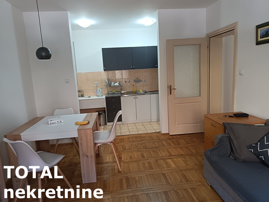 Stan Izdavanje Novi Sad Nova Detelinara 50 m2