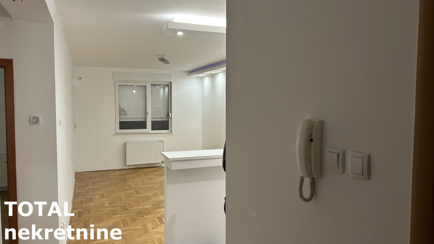 Stan Izdavanje Novi Sad Nova Detelinara 54 m2