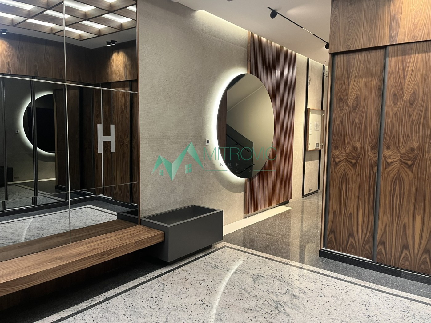 izdavanje-rotkvarija-9102517-jdxsg Jednoiposoban stan na prodaju, Rotkvarija, Novi Sad, 42m², 900 €