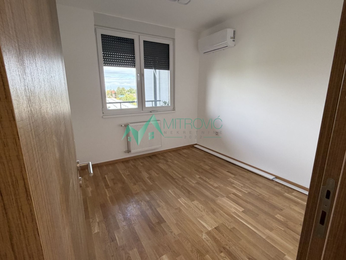 Trosoban stan za izdavanje, Salajka, Novi Sad, 68m², 2. sprat, 1.100 €/mes